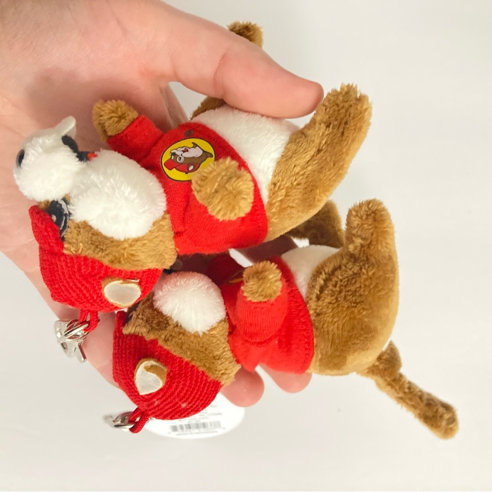 Buc-cees Beavers 4” Mini Stuffed Plush Keychain - Picture 2 of 10
